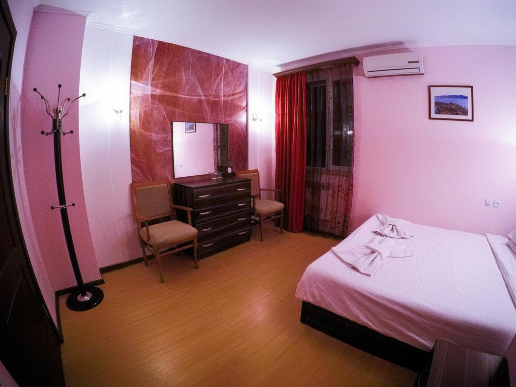 Vayk Hotel Exterior foto